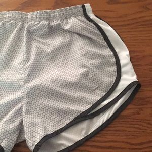 NIKE DRI-FIT LINED RUNNING SHORTS